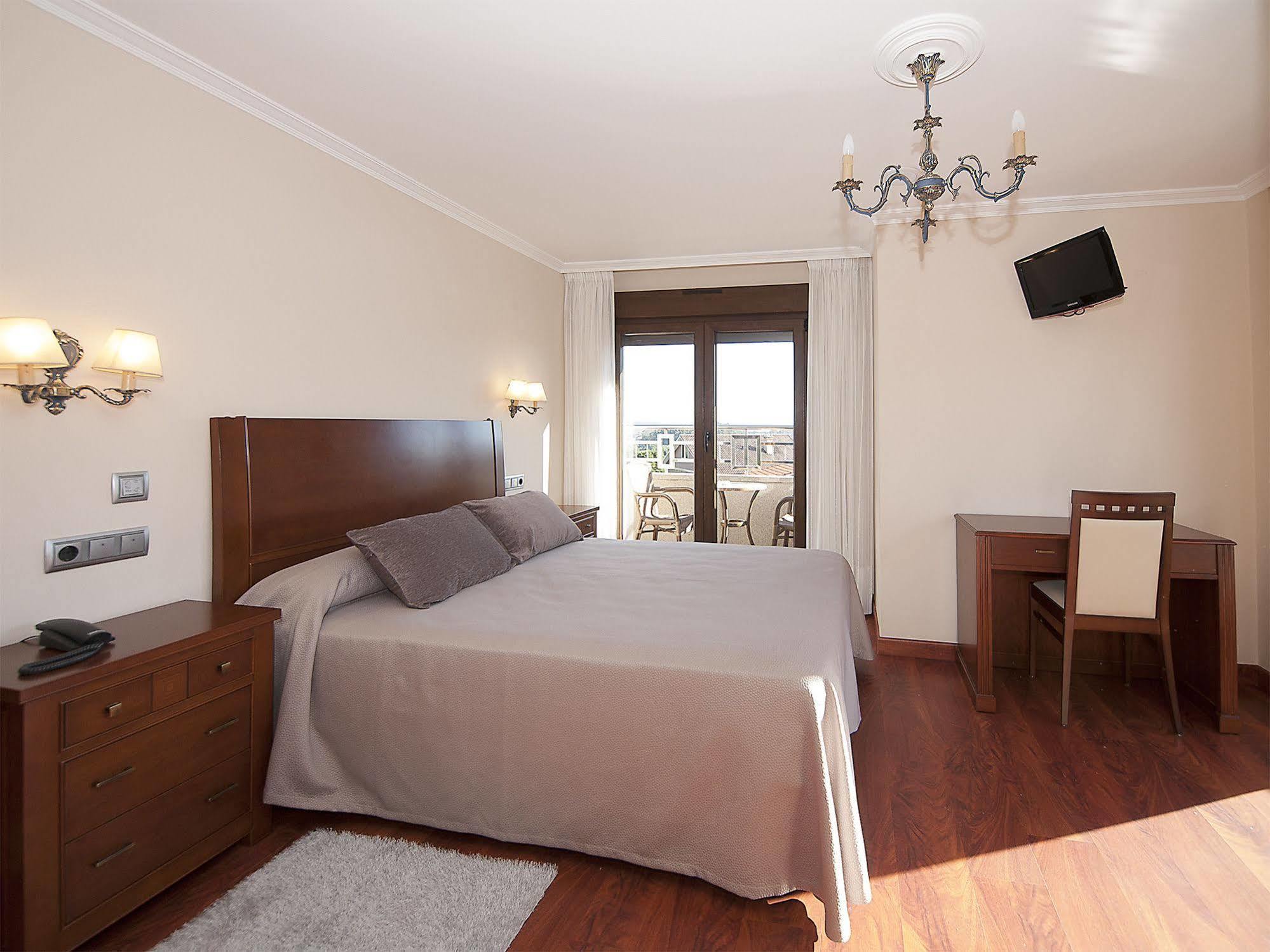 Pension Residencia A Cruzan (Adults Only) Noalla  Luaran gambar